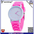 Yxl-820 estilo caliente reloj de silicona Estudiante de moda de Ginebra tres ojos reloj de cuarzo reloj de pulsera de goma de silicona